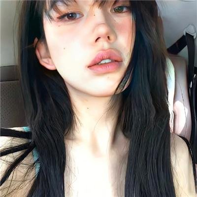 手提箱女郎